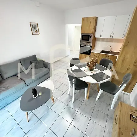 Dejavu 712 Apartment Durres